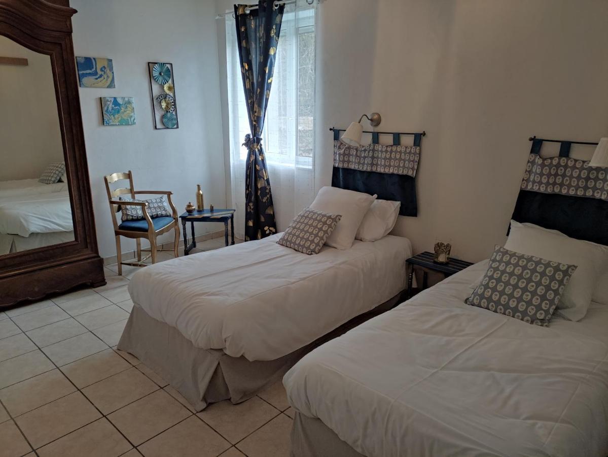Bed and Breakfast Bleu Bonheur Dennevy Exterior foto